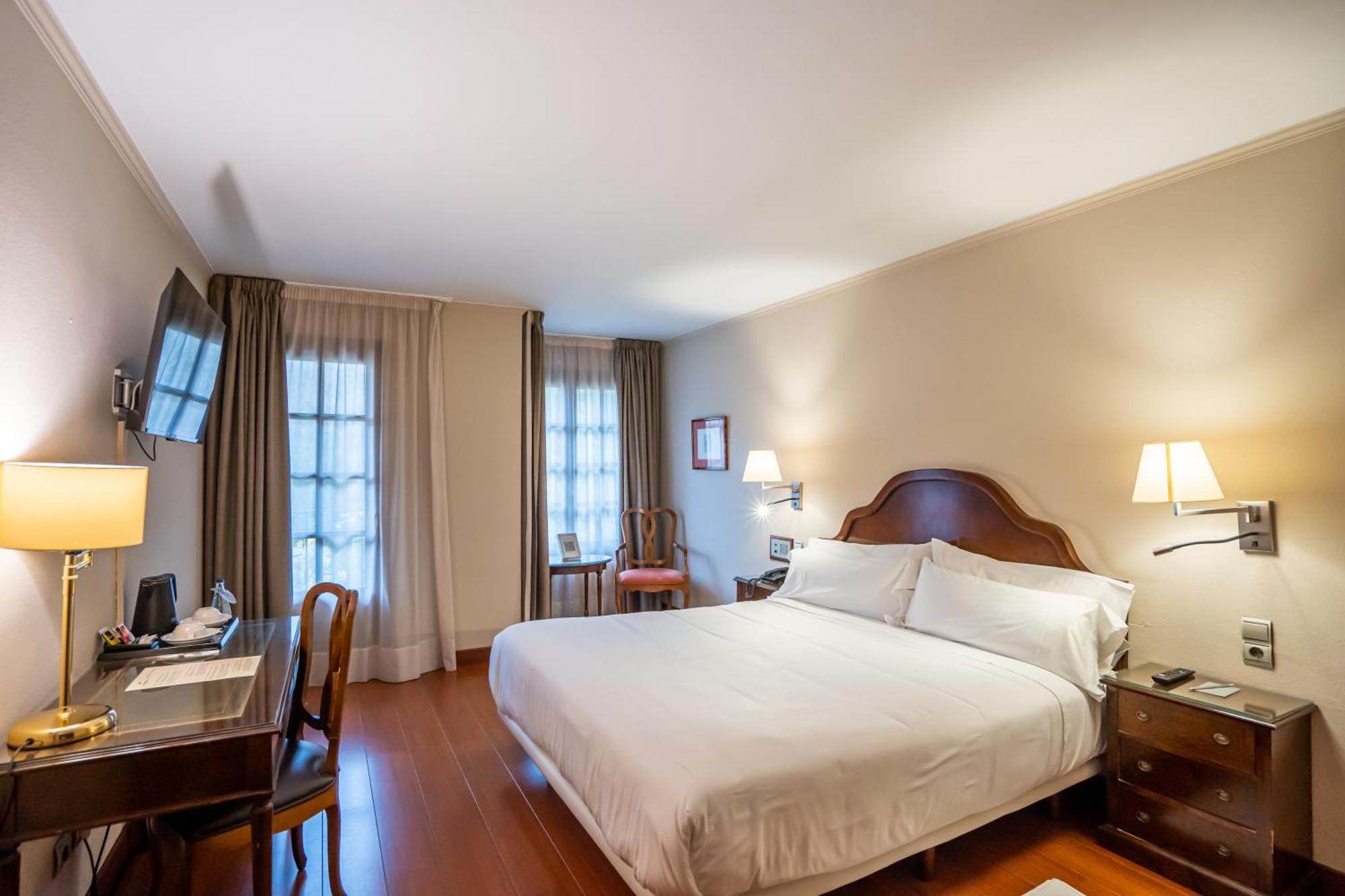 Abba Xalet Suites Hotel Sispony Exterior photo